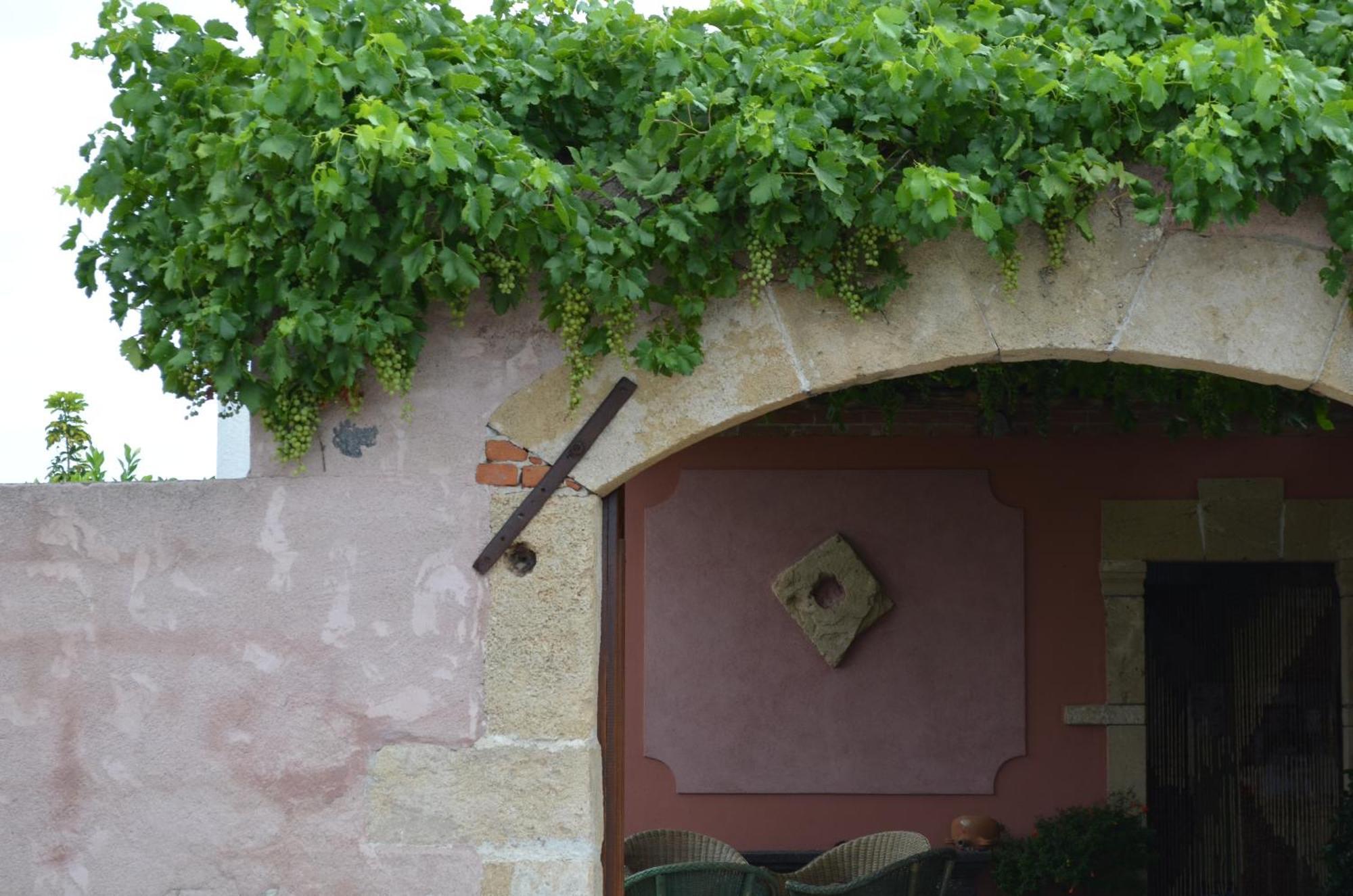 Agriturismo Il Melograno Ріола-Сардо Екстер'єр фото